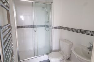 En-Suite- click for photo gallery